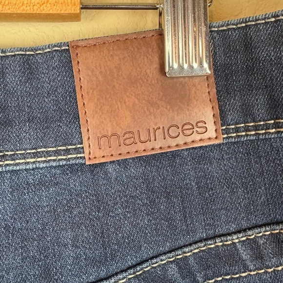 NWT Maurices Bootcut Denim Flex Mid Rise Cotton Blend Jeans; Size 22W Long - Picture 9 of 15